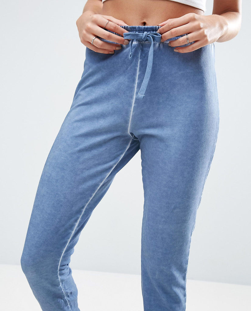 Boyfriend Shirt With Distressing Ankle Leg