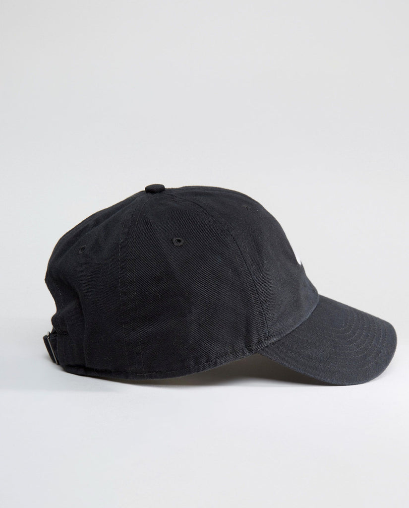 Herschel Supply Co Novel Holdall in Spot Print